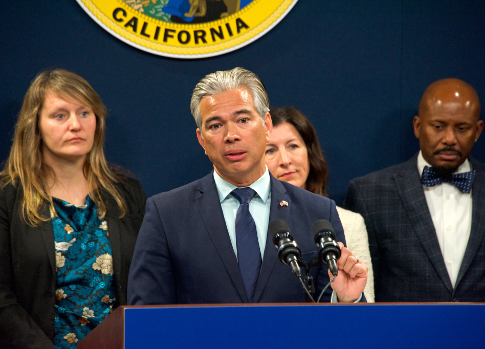 롭 본타 캘리포니아주 법무장관 (사진=셔터스톡)