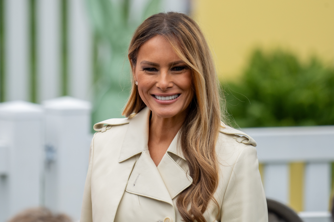 멜라니아 트럼프, AI로 만든 오디오북 출간 < Global < 기사본문 - AI타임스