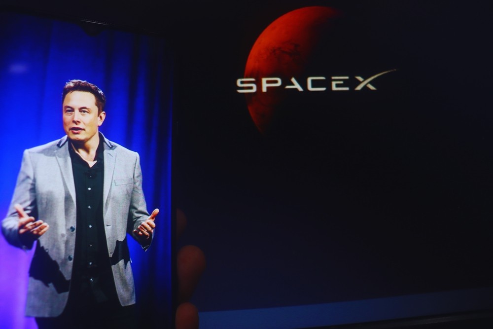 "머스크, 스페이스X·xAI 초대형 합병으로 부채·법적 리스크 피해"