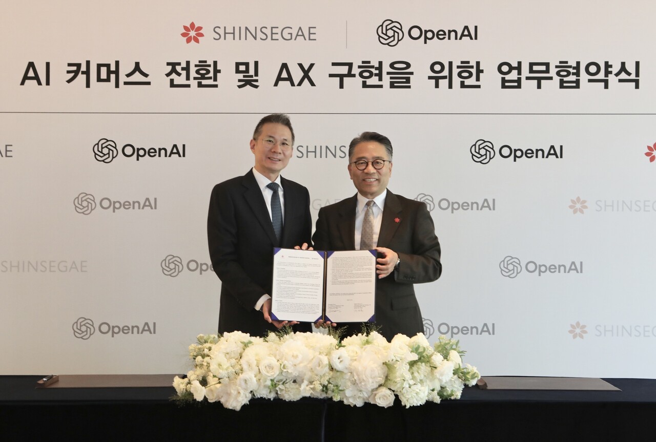 신세계그룹, ‘AI 커머스 경험’ 본격 확대…오픈AI와 에이전트 개발 협업