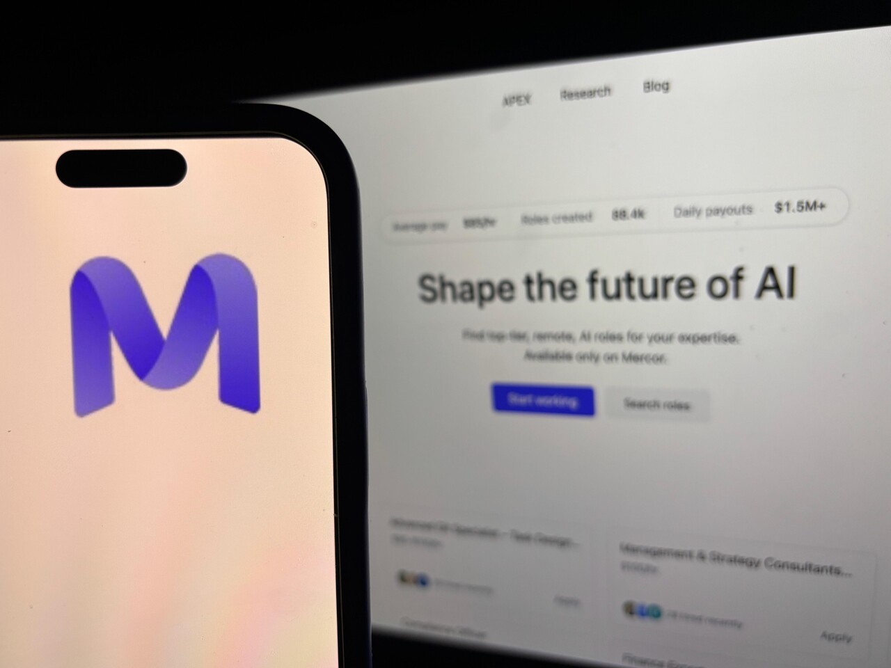 머코어, AI 기업 학습 데이터 유출 사태로 계약 업체에 고소 당해