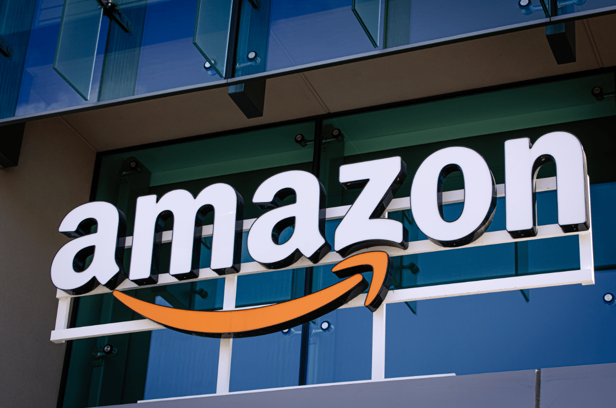 아마존 "AI 관련 매출 22조 달해...295조 투자도 매출로 돌아올 것"