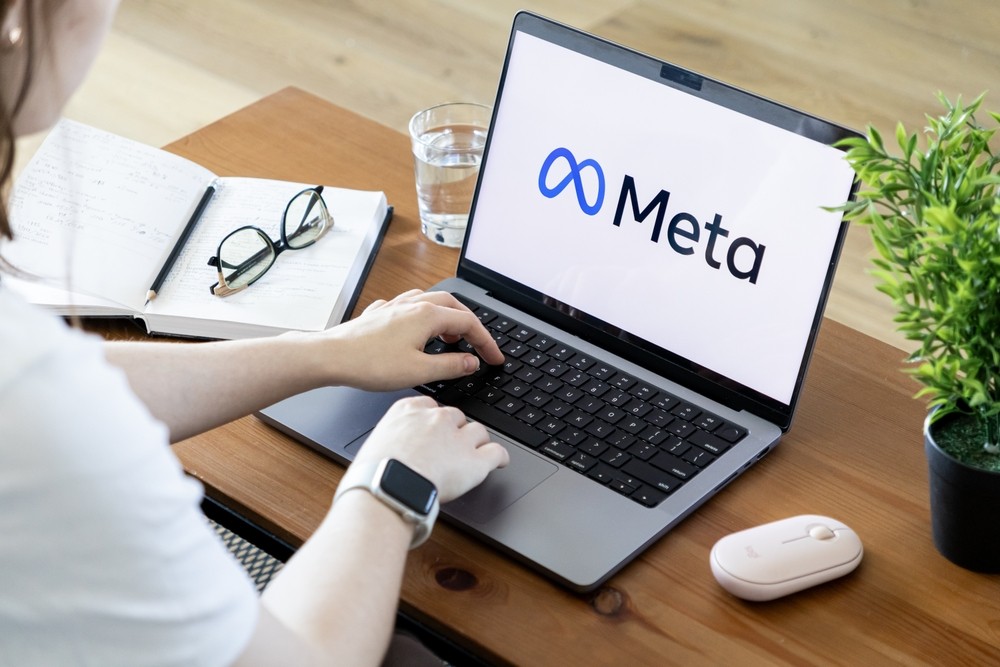 메타, AI 학습 데이터 수집 위해 직원 키보드·마우스 작동까지 기록