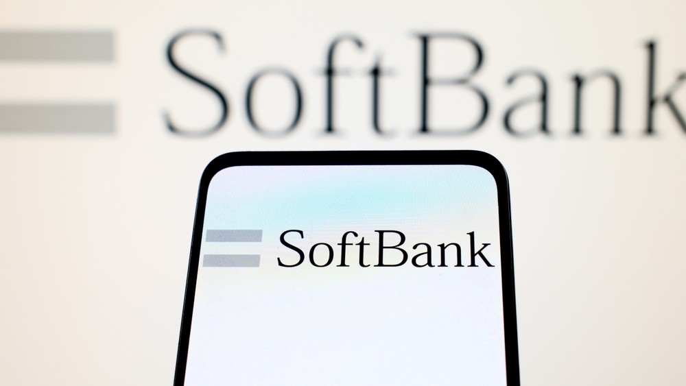 소프트뱅크, 신설 AI 기업 미국 상장 추진 중..."데이터센터가 핵심"