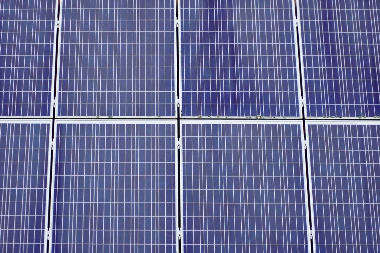 인도, 태양광 2.45GW 입찰…4시간 6.4GWh ESS 함께 짓는다