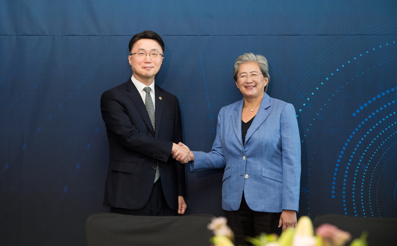 AMD, 연내 한국에 'AI 우수 연구센터' 설립...정부와 3대 메가프로젝트 협력 추진