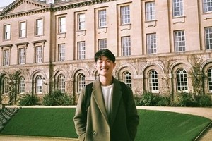 [글로벌 Lab 젊은 과학자] “대칭구조 반영 딥러닝으로 AI 핵심 문제 해결에 도전”...딥마인드 김현직 박사