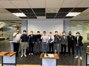 '숨은 AI 보석' 찾고 보듬는다...엑센트리벤처스, 유망기업 4개사 배출 - 뉴스 썸네일 이미지