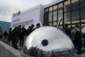 [CES2023] 추억의 구글·&apos;말&apos;뿐인 아마존...볼거리 없는 빅 테크 부스