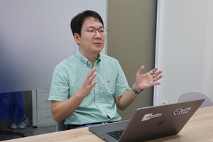 이창수 올거나이즈 대표 "사용자 중심의 &apos;LLM 앱 마켓&apos;, 글로벌 트렌드될 것"