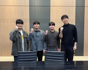 AI 보안 연구: M2S 프레임워크로 LLM 다중 턴 공격을 단일 턴으로 압축, 효율성 극대화