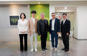 네이버, 젠슨 황 엔비디아 CEO와 대만서 소버린 AI 및 데이터센터 구축 논의