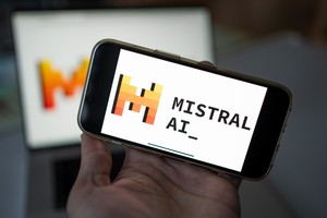 Mistral Small 3.2 업데이트: 안정성 및 정밀도 개선으로 개발자 활용성 극대화