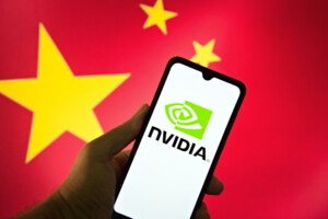 중국, 미국 반도체 기업 압박...엔비디아 칩 수입 단속 이어 퀄컴 반독점 조사